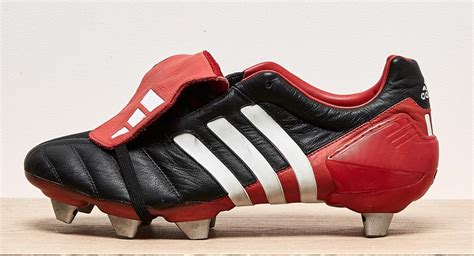 adidas fußballschuhe wm 2002|Closer Look: Adidas Predator Mania 2002 Football Boots.